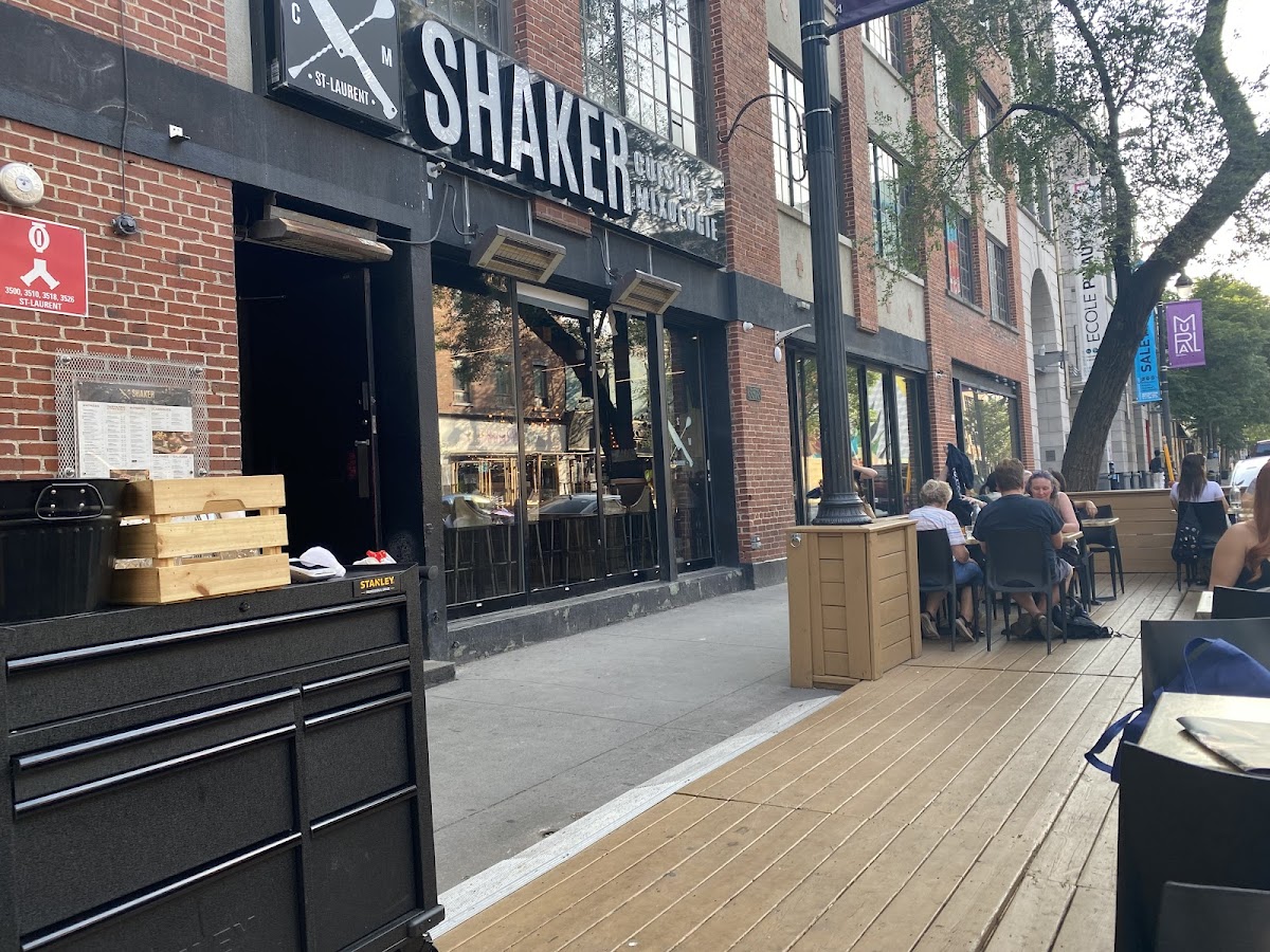 3180 Boulevard St-Laurent